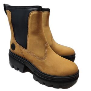 Timberland Everleigh Chelsea Boots Women’s 9 Wheat Nubuck
